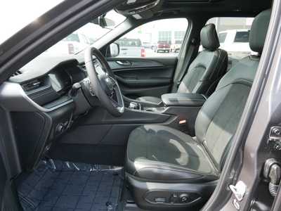 2025 Jeep Grand Cherokee L, $44632. Photo 6