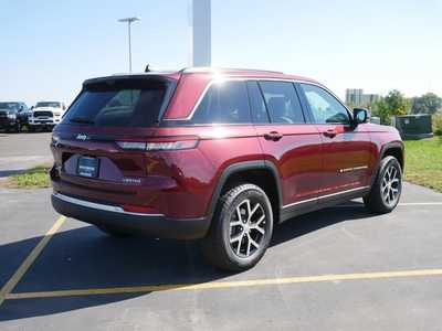 2025 Jeep Grand Cherokee, $42479. Photo 2