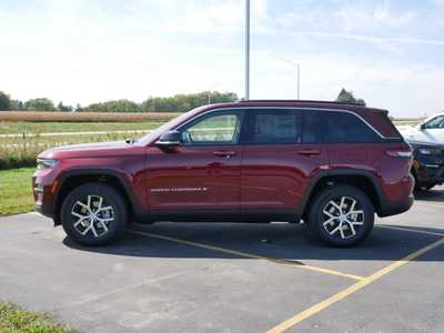 2025 Jeep Grand Cherokee, $42479. Photo 3