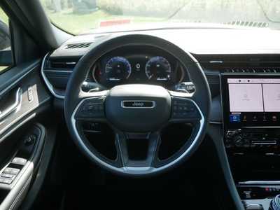 2025 Jeep Grand Cherokee, $48534. Photo 11