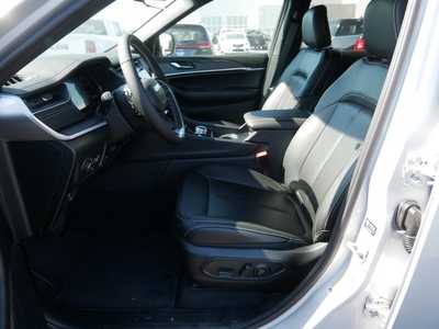 2025 Jeep Grand Cherokee, $45195. Photo 6