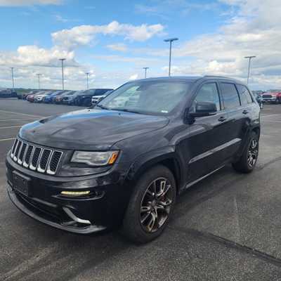 2016 Jeep Grand Cherokee, $30000. Photo 5