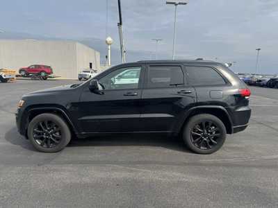 2018 Jeep Grand Cherokee, $12500. Photo 5