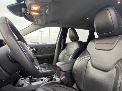 2022 Jeep Cherokee, $26000. Photo 4