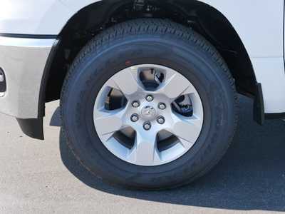 2025 RAM 1500 Crew Cab, $42955. Photo 4