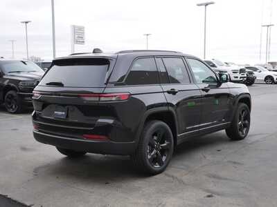 2025 Jeep Grand Cherokee, $44591. Photo 2