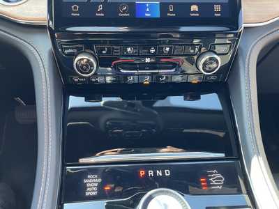 2024 Jeep Grand Cherokee L, $48900. Photo 11