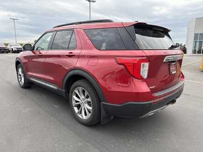 2021 Ford Explorer, $26500. Photo 3