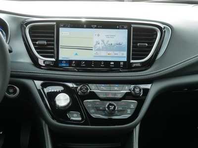2026 Chrysler Pacifica, $51242. Photo 10