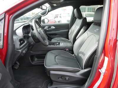 2026 Chrysler Pacifica, $51242. Photo 6