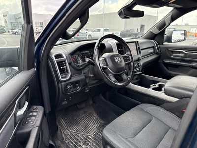 2021 RAM 1500 Ext Cab, $27500. Photo 4