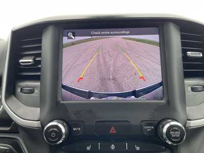 2021 RAM 1500 Ext Cab, $25000. Photo 7