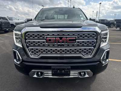 2021 GMC 1500 Crew Cab, $48500. Photo 2