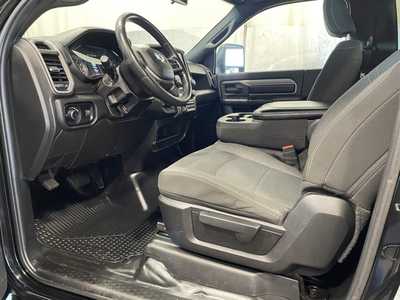 2024 RAM 3500 Reg Cab, $54000. Photo 3