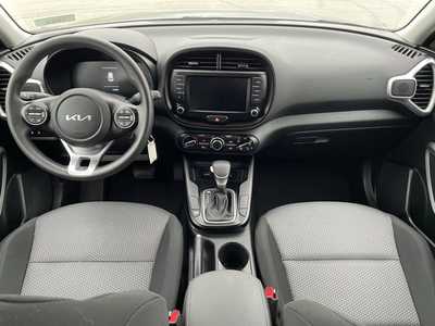 2023 Kia Soul, $17000. Photo 4