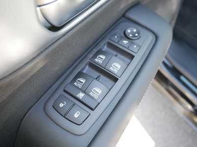 2026 Chrysler Pacifica, $51296. Photo 7