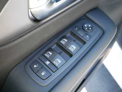 2026 Chrysler Pacifica, $41484. Photo 7