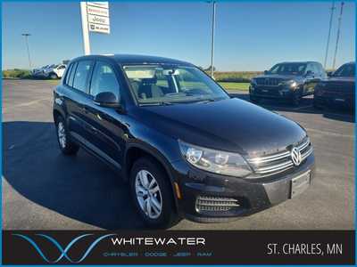 2013 Volkswagen Tiguan, $8000. Photo 1