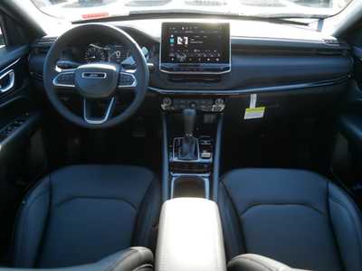 2026 Jeep Compass, $34883. Photo 9