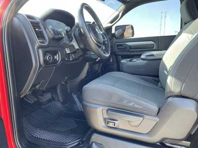 2021 RAM 3500 Reg Cab, $42000. Photo 3