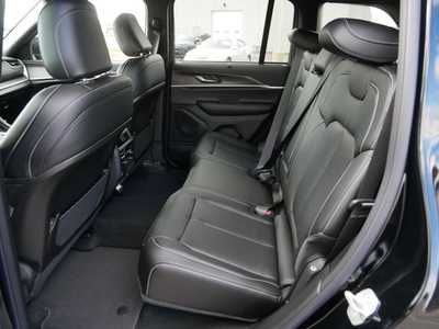 2025 Jeep Grand Cherokee, $51487. Photo 8