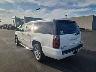 2007 GMC Yukon XL, $17000. Photo 4