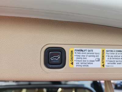 2007 GMC Yukon XL, $17000. Photo 7