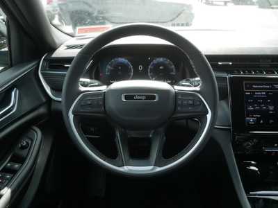 2025 Jeep Grand Cherokee, $42443. Photo 11