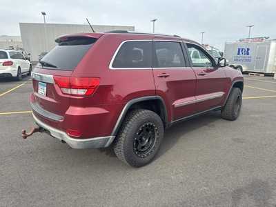 2012 Jeep Grand Cherokee, $9000. Photo 5