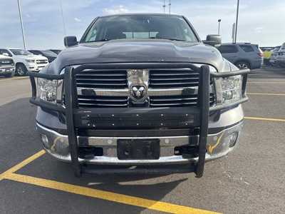 2017 RAM 1500 Crew Cab, $22000. Photo 2