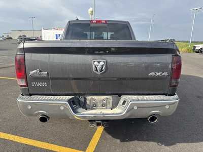 2017 RAM 1500 Crew Cab, $22000. Photo 6