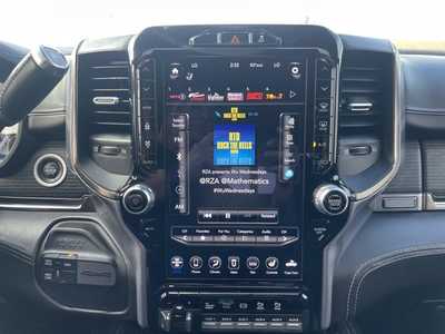 2019 RAM 3500 Crew Cab, $52000. Photo 6