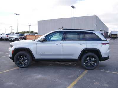 2025 Jeep Grand Cherokee, $44459. Photo 3