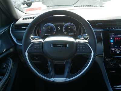 2025 Jeep Grand Cherokee, $42443. Photo 11
