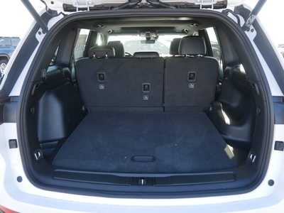 2025 Jeep Grand Cherokee, $42443. Photo 5