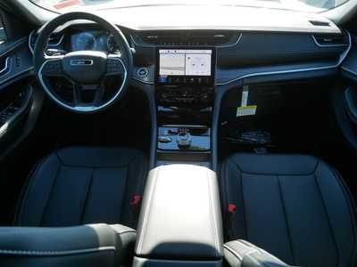 2025 Jeep Grand Cherokee, $45865. Photo 9