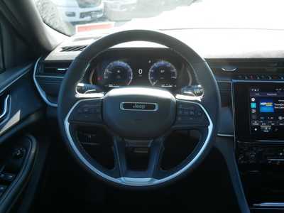 2025 Jeep Grand Cherokee, $42709. Photo 11