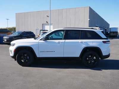 2025 Jeep Grand Cherokee, $42173. Photo 3