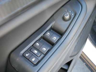 2025 Jeep Grand Cherokee, $42173. Photo 7