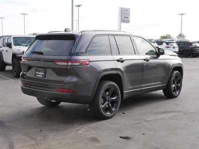 2025 Jeep Grand Cherokee, $42709. Photo 2