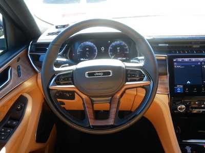 2025 Jeep Grand Cherokee, $63587. Photo 11