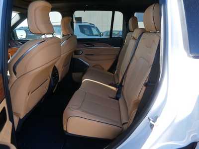 2025 Jeep Grand Cherokee, $63587. Photo 7