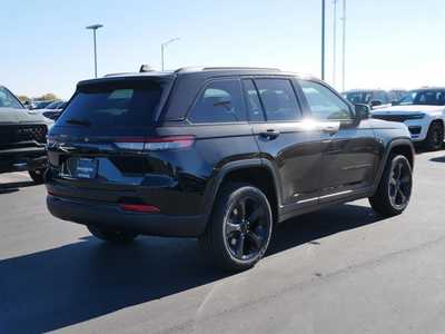 2025 Jeep Grand Cherokee, $42709. Photo 2