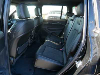 2025 Jeep Grand Cherokee, $42709. Photo 8