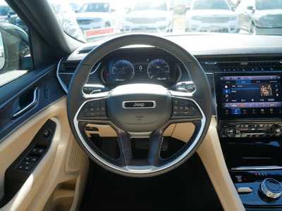 2025 Jeep Grand Cherokee, $49737. Photo 11