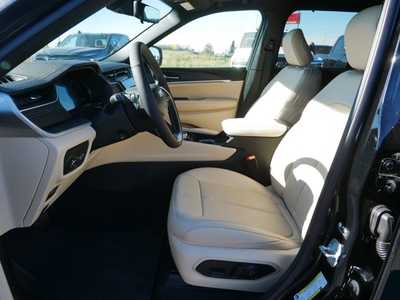 2025 Jeep Grand Cherokee, $49737. Photo 6