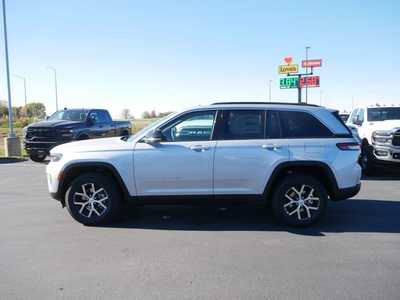 2025 Jeep Grand Cherokee, $44651. Photo 3