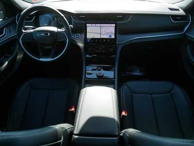 2025 Jeep Grand Cherokee, $49201. Photo 9