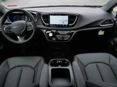 2026 Chrysler Pacifica, $45007. Photo 9
