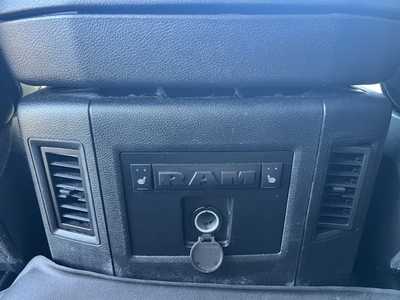 2015 RAM 2500 Crew Cab, $40000. Photo 10